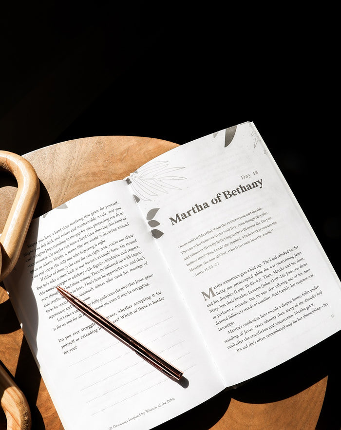 12 Daring Women of the Bible Study Guide + Devotional + Bible Premium Bundle