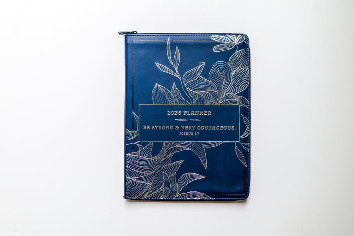 2026 NKJV 16-Month Scripture Planner, Zippered Leathersoft, Navy, Be Strong & Very Courageous