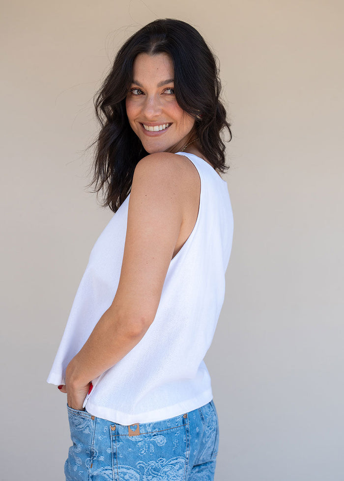 Ivory rayon-linen sleeveless blouse with round neckline and heart-shaped side buttons, view 6