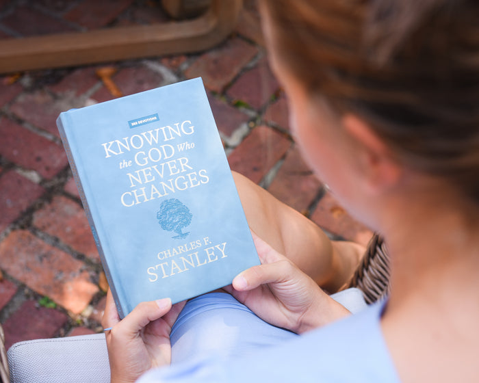 Knowing the God Who Never Changes: A 365-Day Devotional for Walking with the One Who Cares for You Most