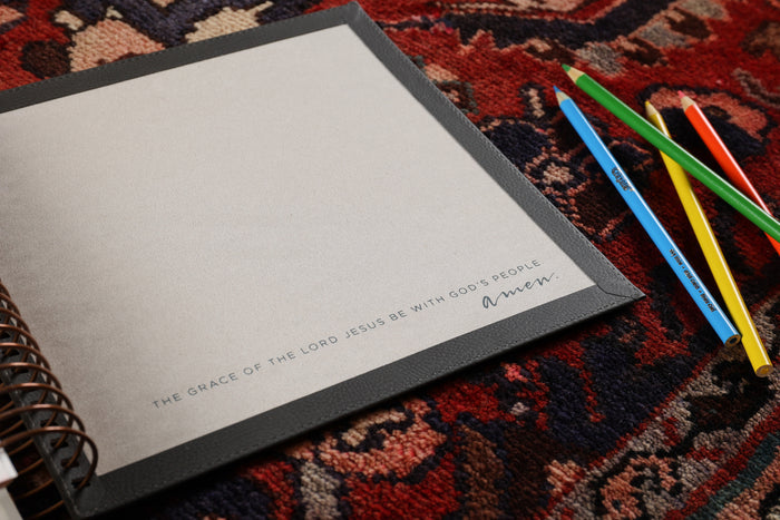 NIV, Spiral-bound Illustrating Bible, Leathersoft Spiral, Dark Gray: Draw, Write, and Reflect Your Way Through Scripture