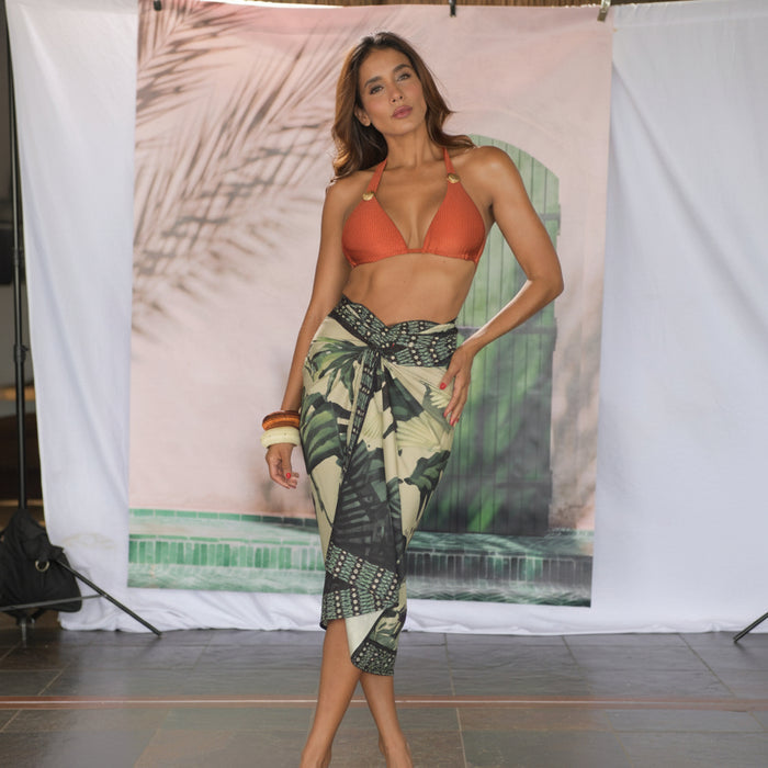 Pareo Sarong 010 – Tropical Birds & Leaves