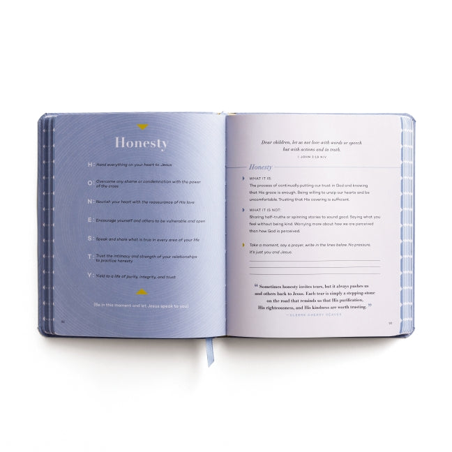 The Focus Journal: 52 Weeks to a More Intentional Life