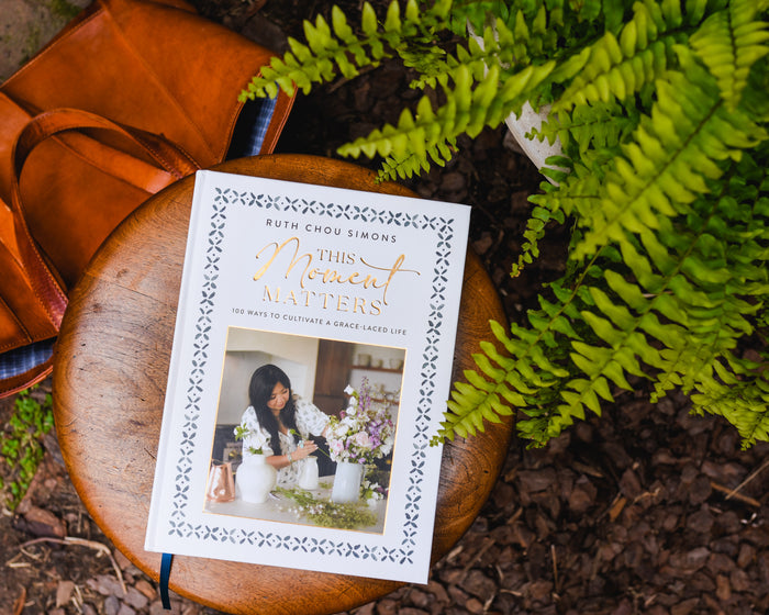This Moment Matters: 100 Ways to Cultivate a Grace-Laced Life